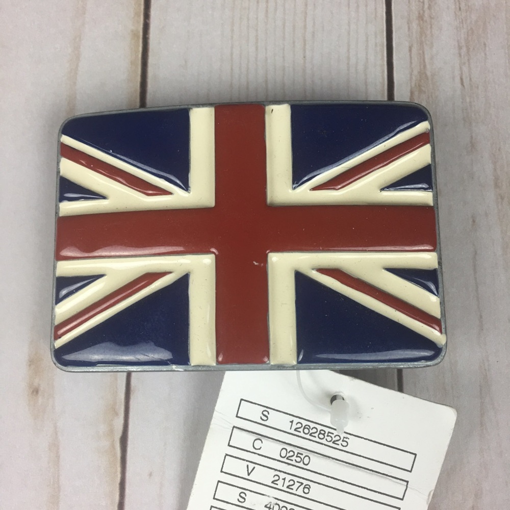 Union Jack belt buckle, London